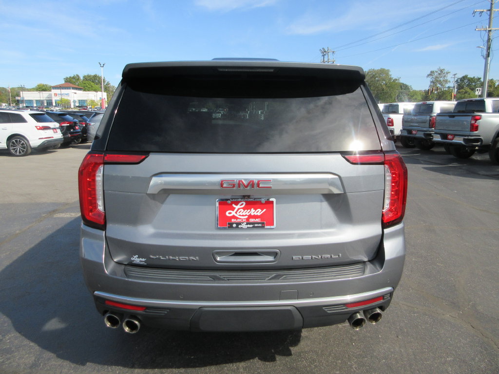Used 2022 GMC Yukon Denali AWD/4WD image 7