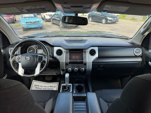 Used 2017 Toyota Tundra SR5 AWD/4WD image 20