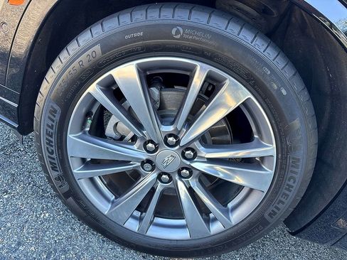 Used 2020 Cadillac XT6 Premium Luxury AWD/4WD image 11