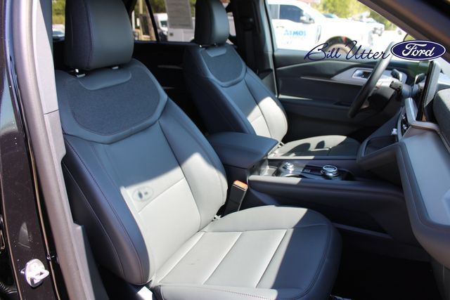 New 2027 Ford Explorer Active w/ Active Comfort Package AWD/4WD image 7