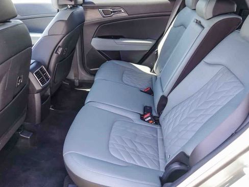 Certified 2023 Kia Sportage X-Pro Prestige image 17