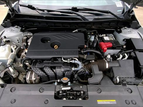 Used 2019 Nissan Altima 2.5 SR image 28