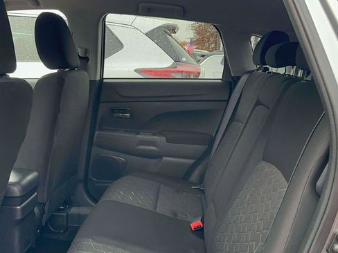 Used 2024 Mitsubishi Outlander Sport ES image 10