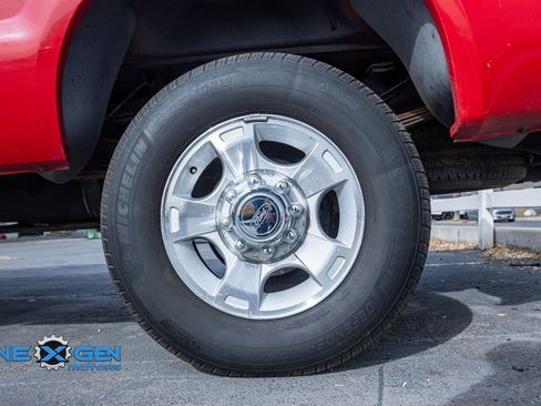 Used 2001 Ford F350 Lariat image 37