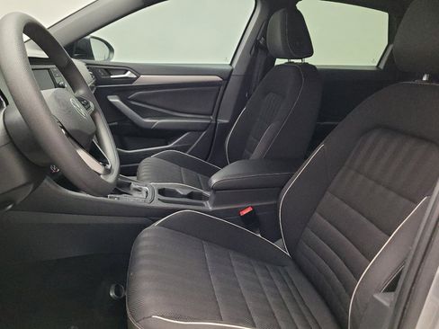 Used 2022 Volkswagen Jetta Sport FWD image 17