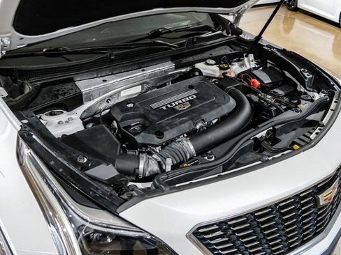 Used 2020 Cadillac XT4 Premium Luxury w/ Enhanced Visibility Package image 54