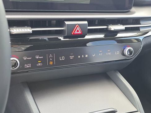New 2026 Kia Sportage EX AWD/4WD image 26