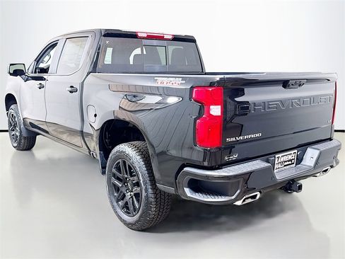 New 2025 Chevrolet Silverado 1500 LT Trail Boss w/ Convenience Package II image 3