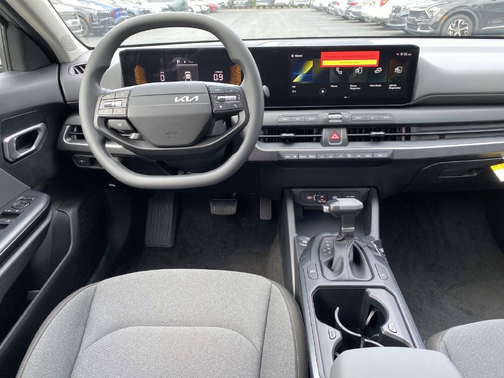 New 2026 Kia K4 FWD image 7