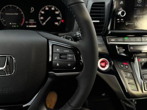 New 2026 Honda Odyssey Elite image 32