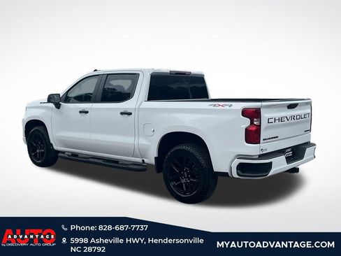 Used 2024 Chevrolet Silverado 1500 Custom w/ Turbomax Blackout Package AWD/4WD image 6