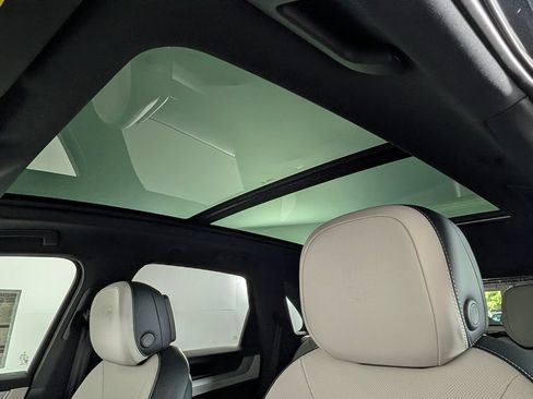 New 2026 Porsche Cayenne AWD/4WD image 30