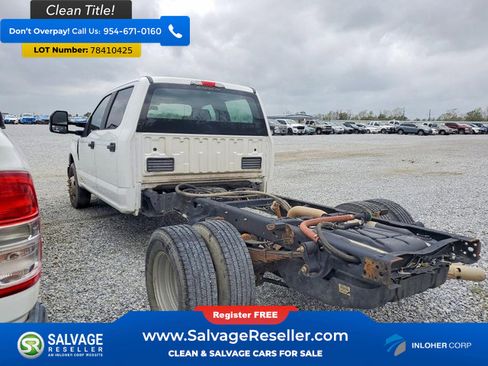 Used 2018 Ford F350 XL w/ Power Equipment Group image 3