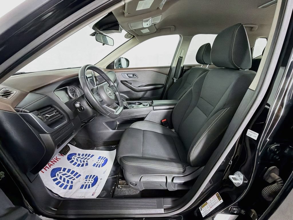 Used 2023 Nissan Rogue S AWD/4WD image 19