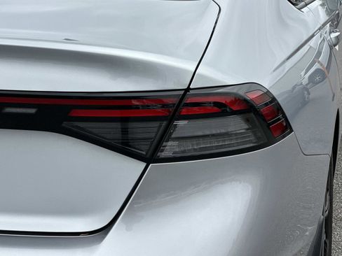Certified 2025 Honda Accord SE image 28