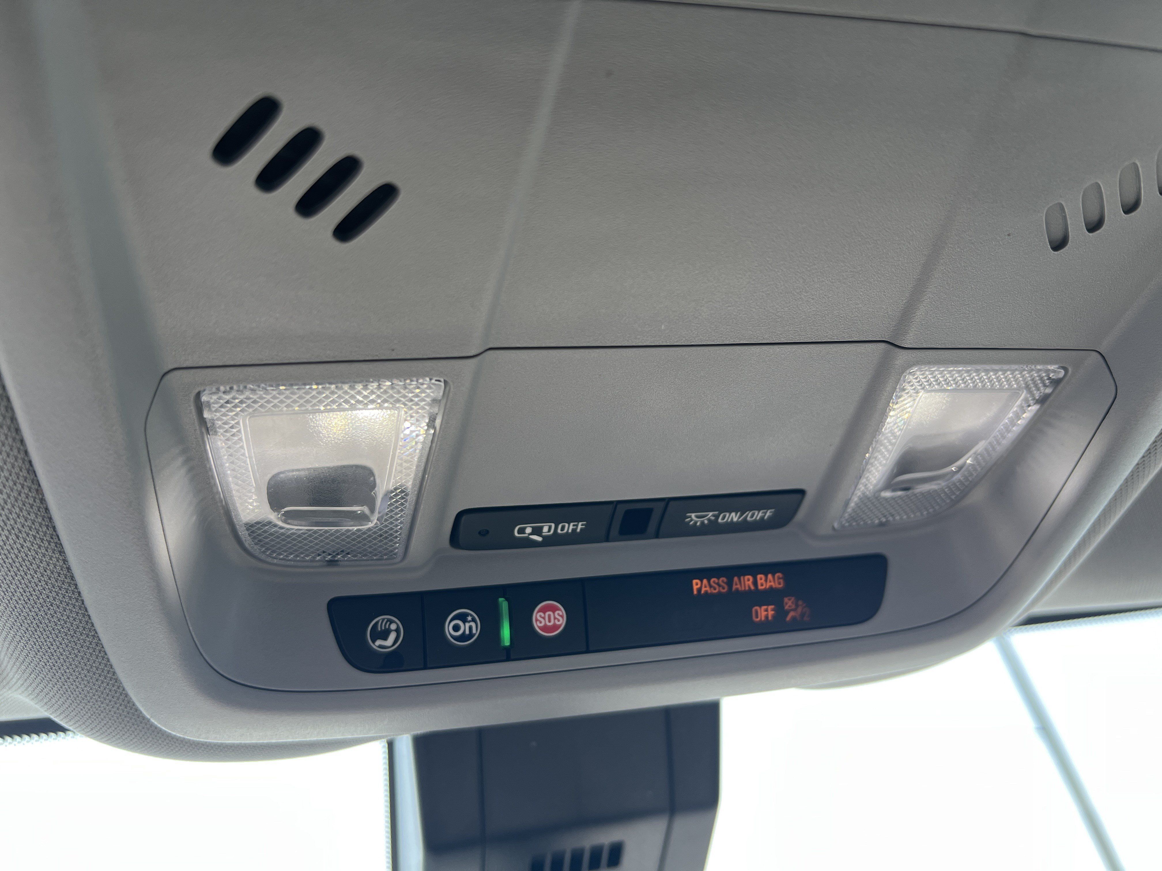 Used 2023 Chevrolet Equinox LS FWD image 23