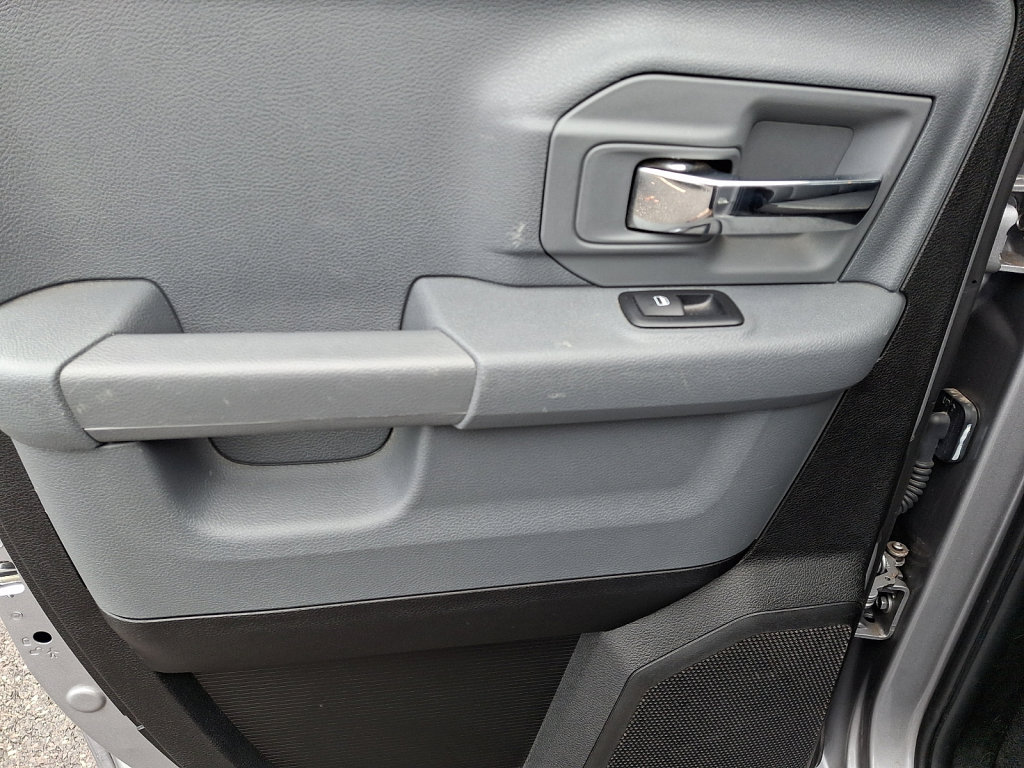Certified 2024 RAM 1500 Classic SLT AWD/4WD image 19