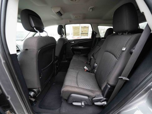Used 2012 Dodge Journey SXT w/ Flexible Seating Group image 22