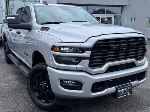 Used 2026 RAM 2500 Big Horn AWD/4WD image 1