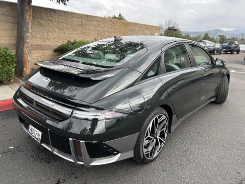Used 2023 Hyundai Ioniq 6 SEL image 8