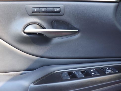 Used 2019 Lexus ES 350 F Sport w/ Accessory Package 2 FWD image 19