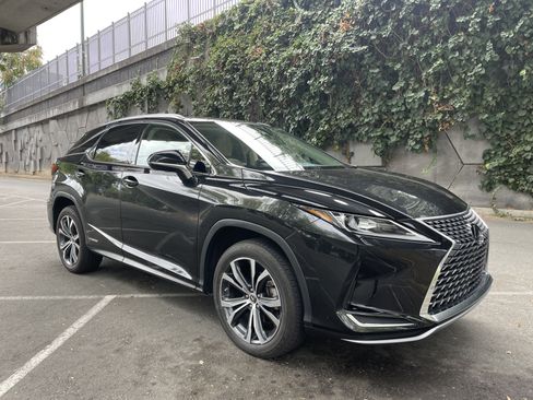 Used 2022 Lexus RX 450h AWD w/ Premium Package image 3