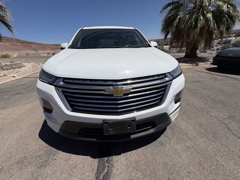 Used 2023 Chevrolet Traverse Premier AWD/4WD image 8