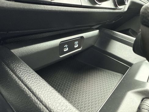 Used 2025 Honda Accord LX image 13