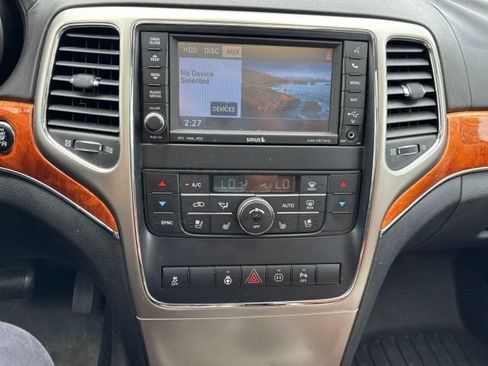 Used 2012 Jeep Grand Cherokee Overland AWD/4WD image 22