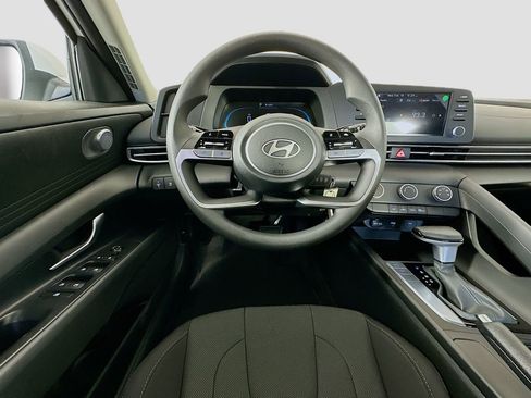 New 2026 Hyundai Elantra SE w/ Cargo Package image 17