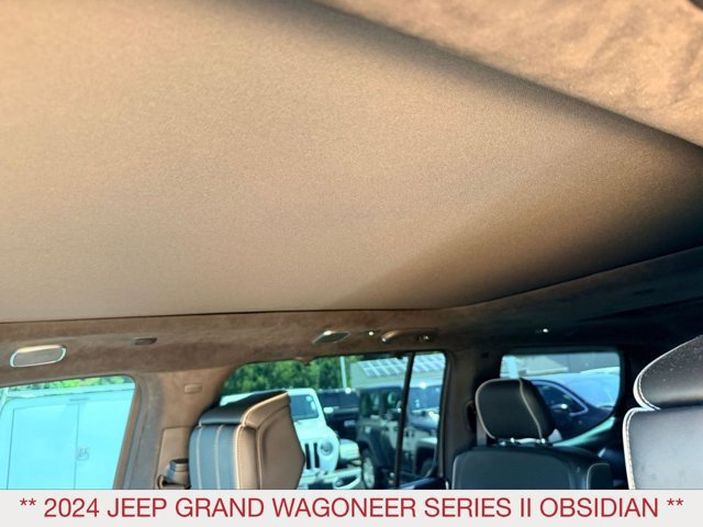Used 2024 Jeep Grand Wagoneer Series II Obsidian w/ Quick Order Packagew 28T AWD/4WD image 15