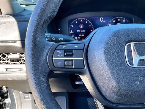 Used 2023 Honda Accord EX image 21