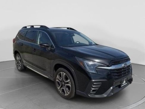 Used 2023 Subaru Ascent Limited AWD/4WD image 10