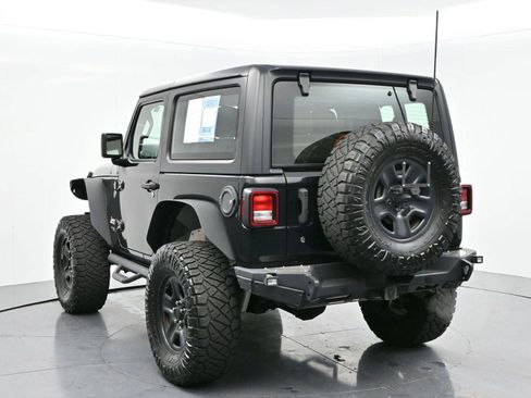 Used 2019 Jeep Wrangler Sport image 5