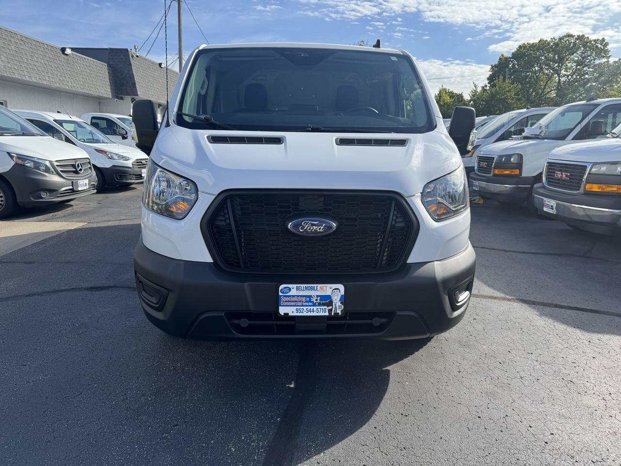 Used 2021 Ford Transit 250 Low Roof RWD image 2