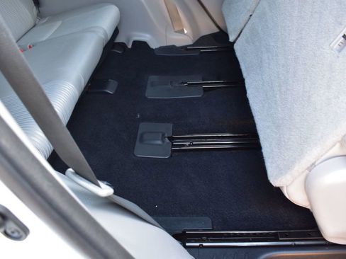 Used 2015 Toyota Highlander Plus image 33