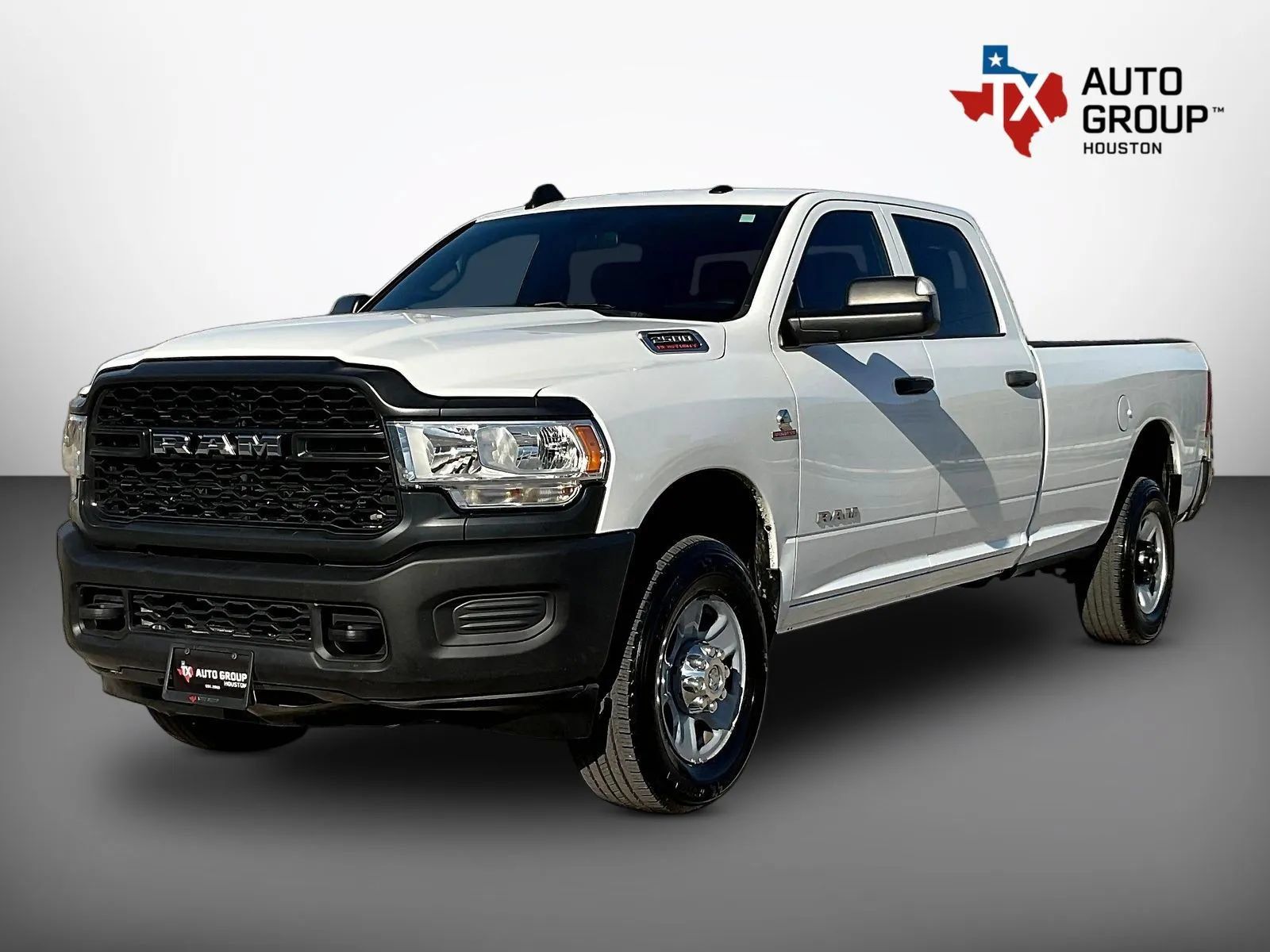 Used 2021 RAM 2500 Tradesman w/ Protection Group AWD/4WD image 4