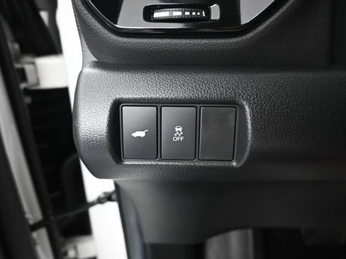 Certified 2025 Honda Pilot Touring image 20