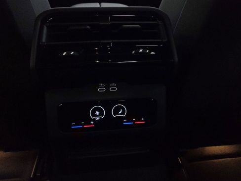 New 2026 BMW 530i xDrive w/ M Sport Package AWD/4WD image 28