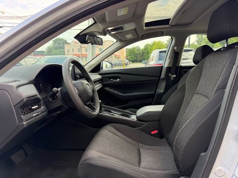 Used 2024 Honda Accord EX image 14