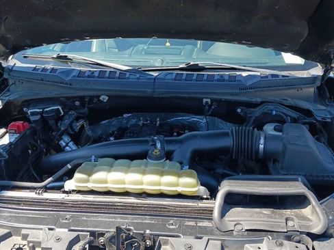Used 2019 Ford F150 Lariat w/ Equipment Group 502A Luxury AWD/4WD image 8
