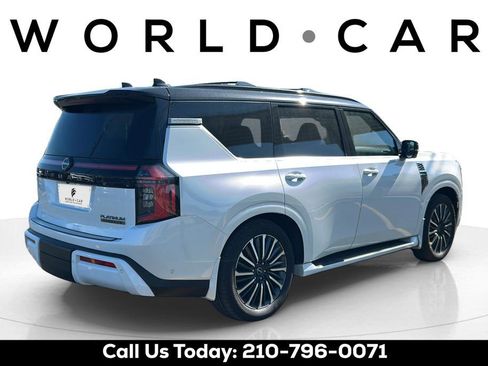 Used 2025 Nissan Armada Platinum Reserve AWD/4WD image 7