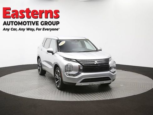 Used 2024 Mitsubishi Outlander SE FWD image 51