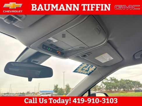 Used 2025 Chevrolet Blazer LT FWD image 21