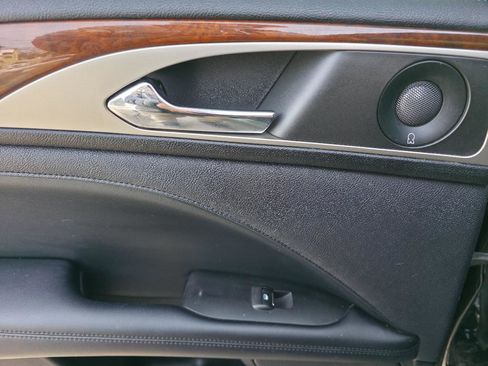 Used 2018 Lincoln MKZ Reserve w/ Magnetic Appearance Package image 27