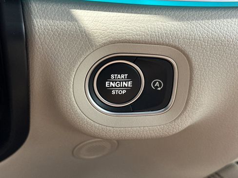 Used 2020 Mercedes-Benz GLE 350 4MATIC image 23