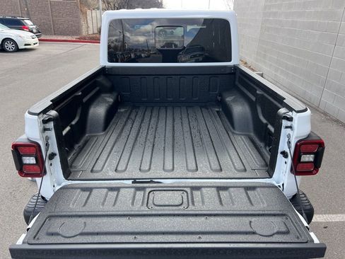 New 2026 Jeep Gladiator Mojave image 24