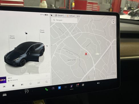 Used 2024 Tesla Model Y Long Range image 24