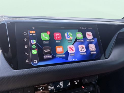 Used 2024 Audi e-tron GT Premium Plus w/ Performance Package image 4