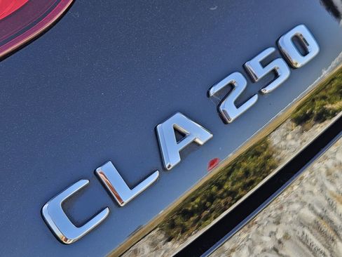 Used 2023 Mercedes-Benz CLA 250 image 17